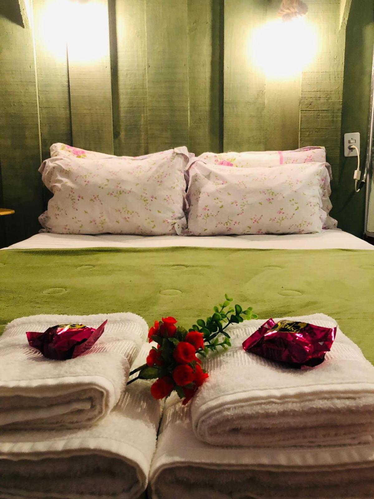 Little Cabana Com Hidromassagem Кампус-ду-Жордау Экстерьер фото